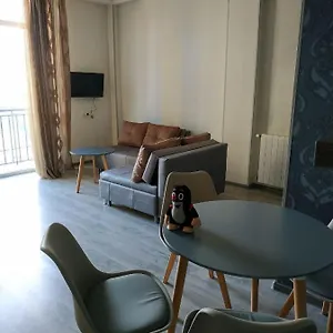 apartment-sandra.alltbilisihotels.com/