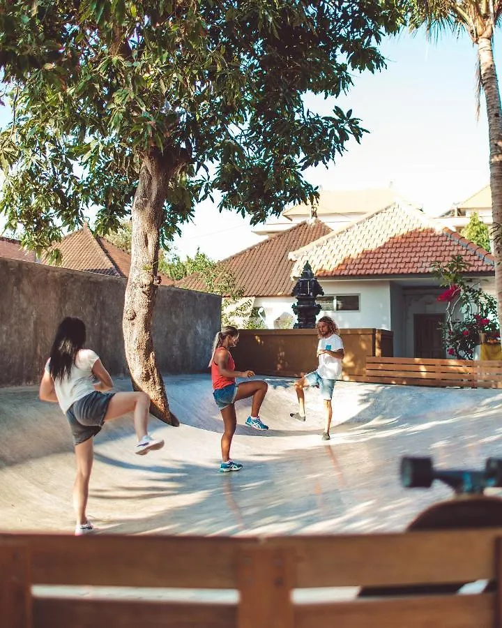 Endless Summer Surf Camp Kuta Kuta  Apartment